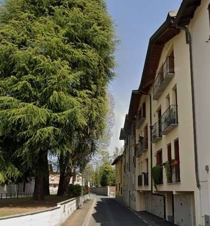 appartamento in vendita a Verano Brianza