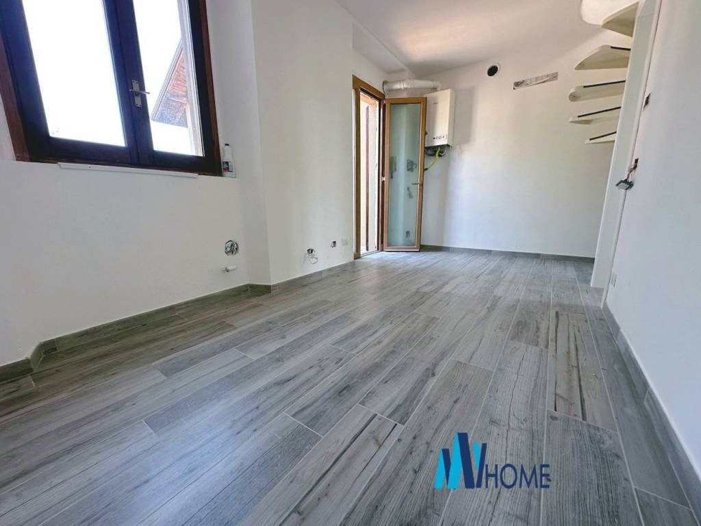 appartamento in vendita a Verano Brianza