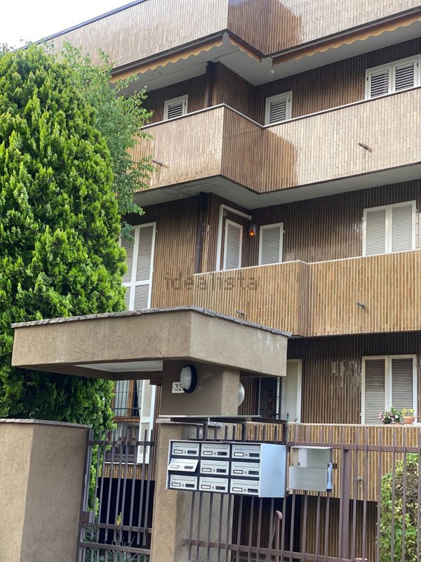 appartamento in vendita a Verano Brianza