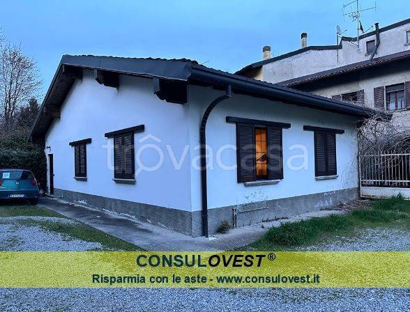 negozio in vendita a Verano Brianza