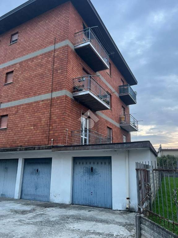 appartamento in vendita a Verano Brianza