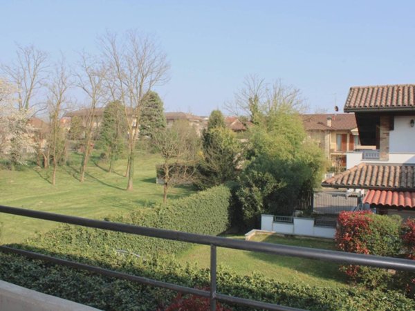 appartamento in vendita a Verano Brianza