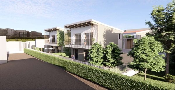 casa indipendente in vendita a Verano Brianza