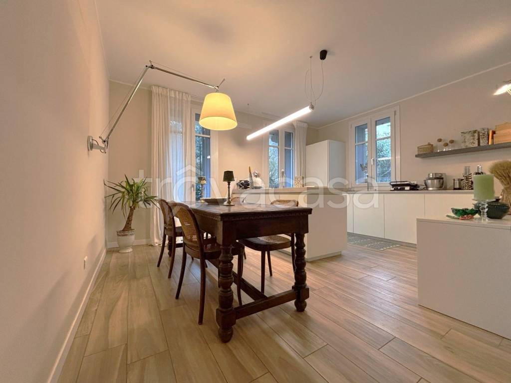 appartamento in vendita a Verano Brianza