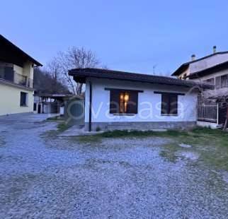 negozio in vendita a Verano Brianza