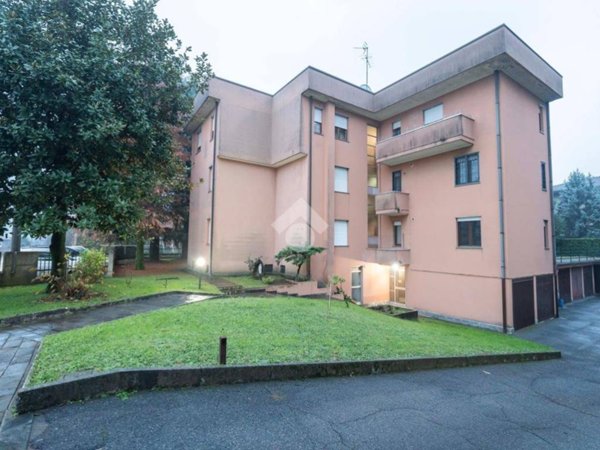 appartamento in vendita a Verano Brianza