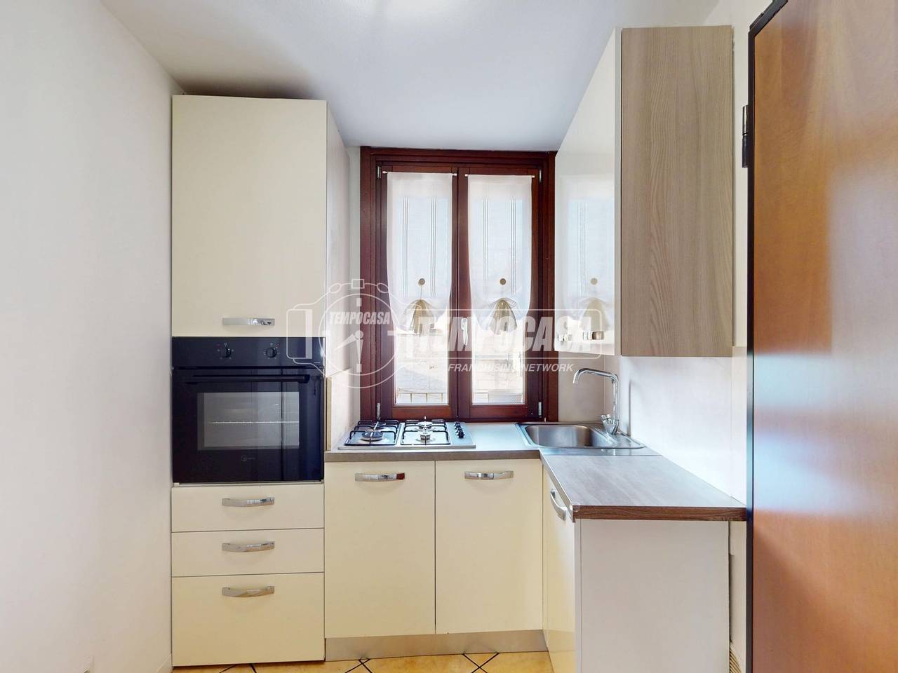 appartamento in vendita a Verano Brianza