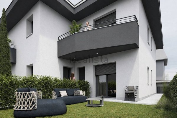 appartamento in vendita a Verano Brianza