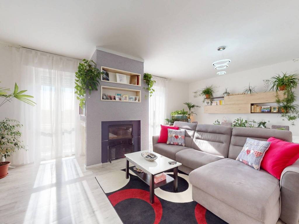 appartamento in vendita a Verano Brianza