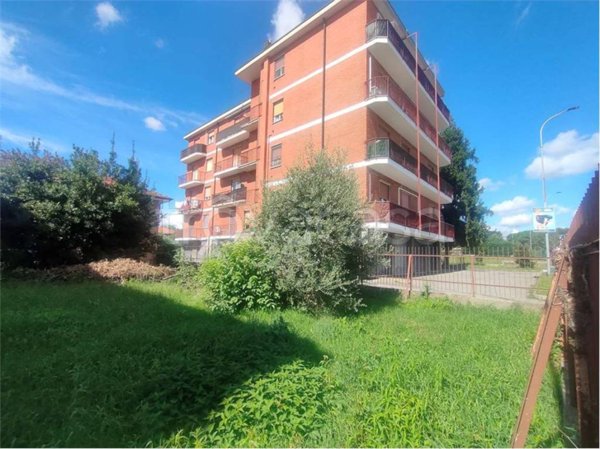 appartamento in vendita a Verano Brianza