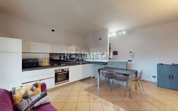 appartamento in vendita a Verano Brianza