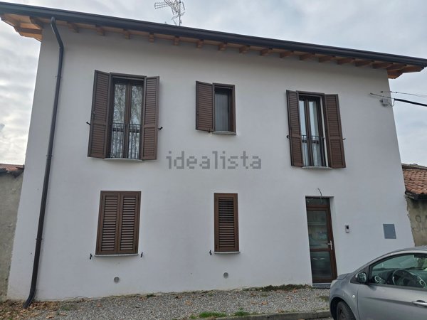 appartamento in vendita a Verano Brianza