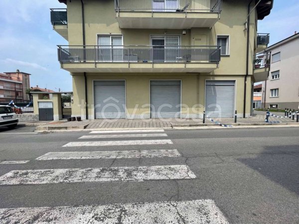 negozio in vendita a Verano Brianza