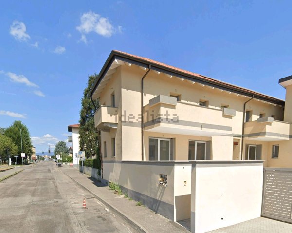 appartamento in vendita a Verano Brianza