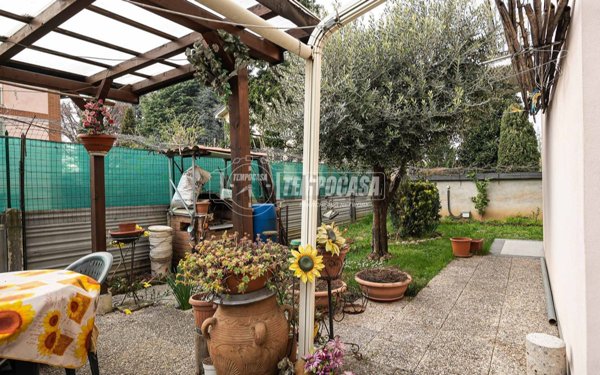 appartamento in vendita a Verano Brianza