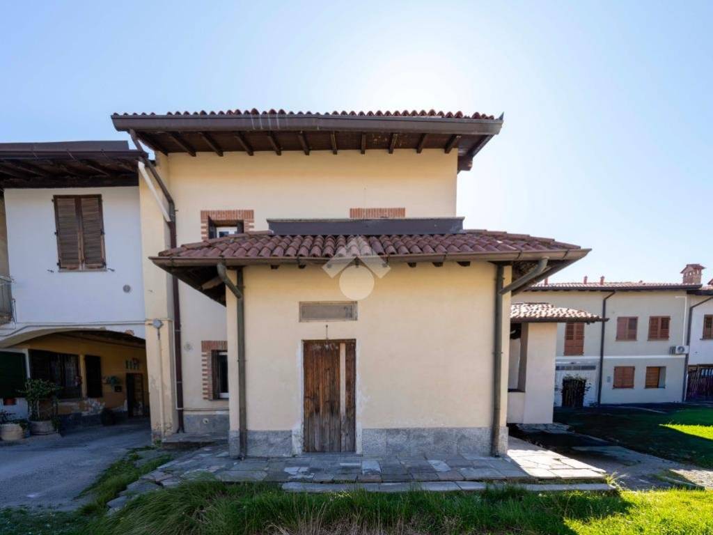 casa indipendente in vendita a Verano Brianza
