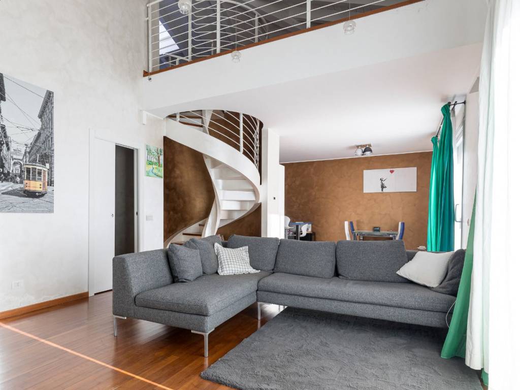 casa indipendente in vendita a Verano Brianza