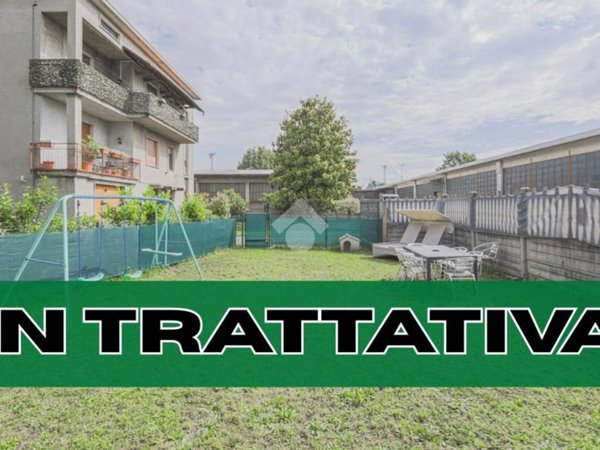 appartamento in vendita a Verano Brianza