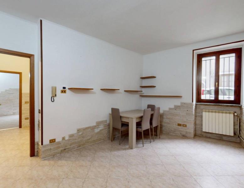 appartamento in vendita a Verano Brianza