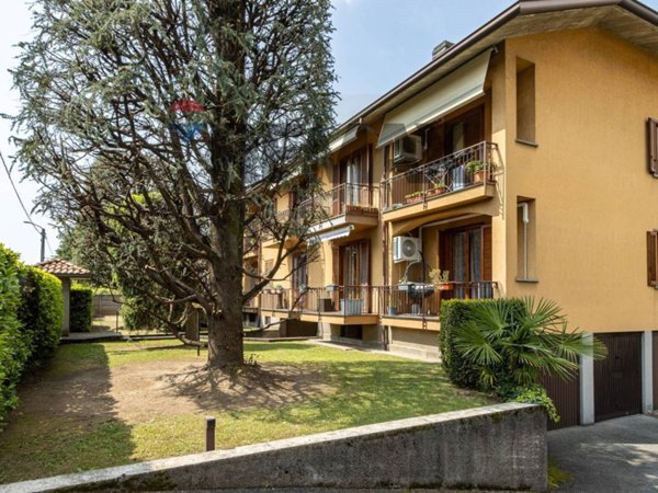 appartamento in vendita a Verano Brianza