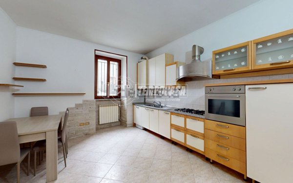 appartamento in vendita a Verano Brianza