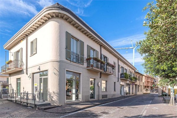 appartamento in vendita a Verano Brianza