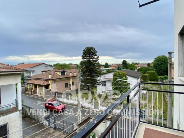 appartamento in vendita a Verano Brianza