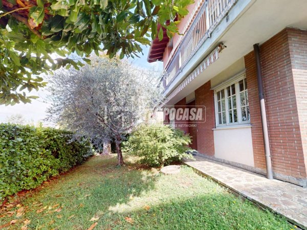 appartamento in vendita a Verano Brianza