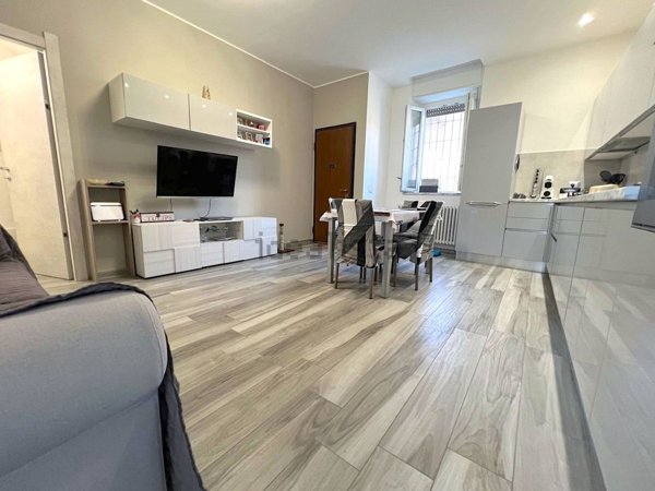 appartamento in vendita a Villasanta in zona San Fiorano