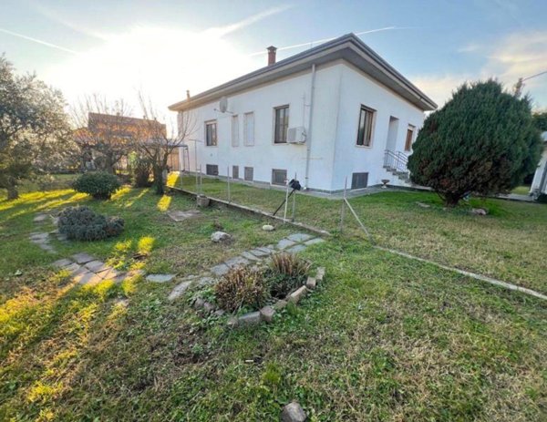casa indipendente in vendita a Villasanta in zona San Fiorano