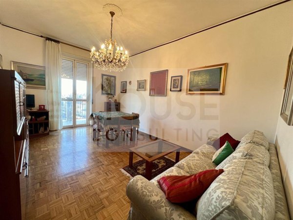 appartamento in vendita a Villasanta