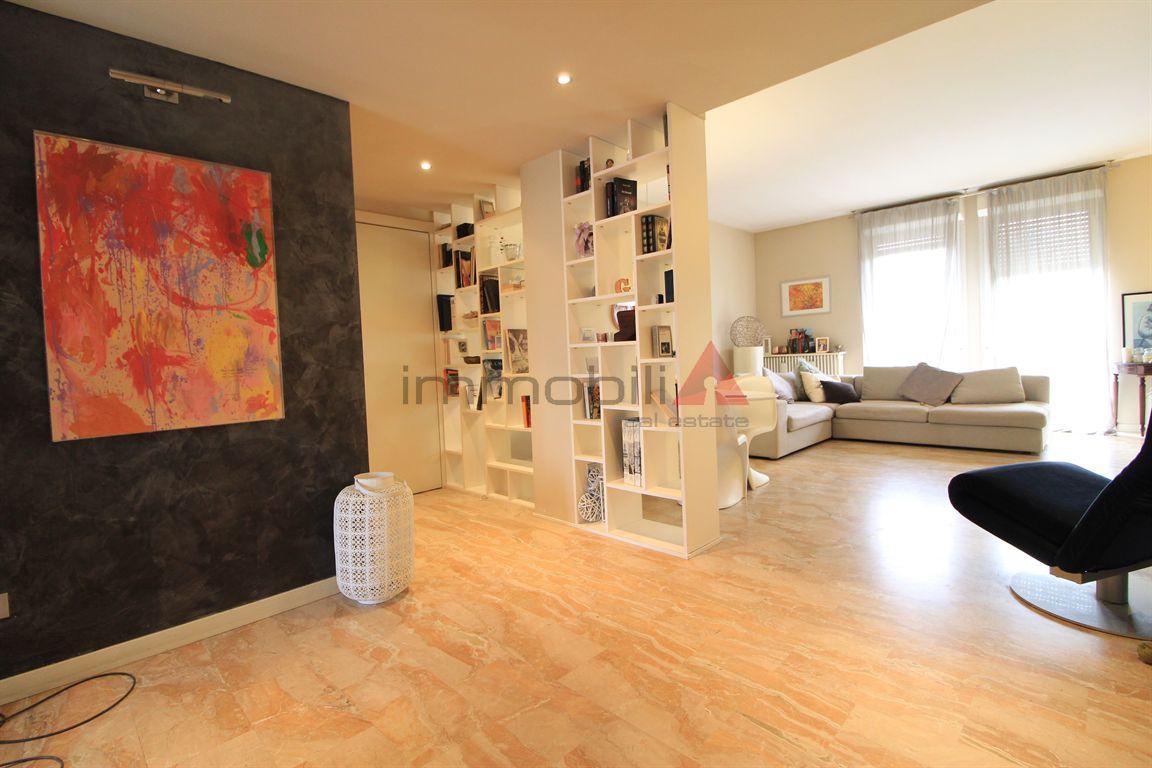 appartamento in vendita a Villasanta