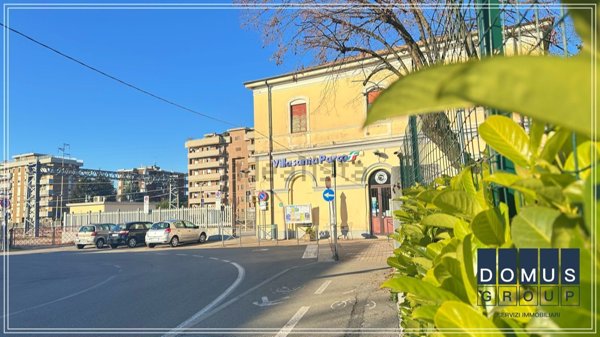 capannone in vendita a Villasanta
