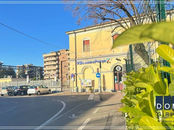 capannone in vendita a Villasanta in zona La Santa