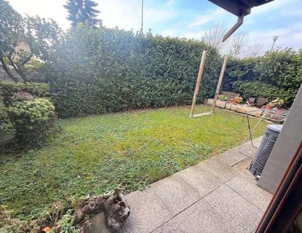 casa indipendente in vendita a Villasanta in zona Sant'Alessandro