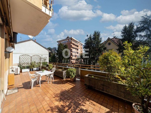 appartamento in vendita a Villasanta in zona La Santa