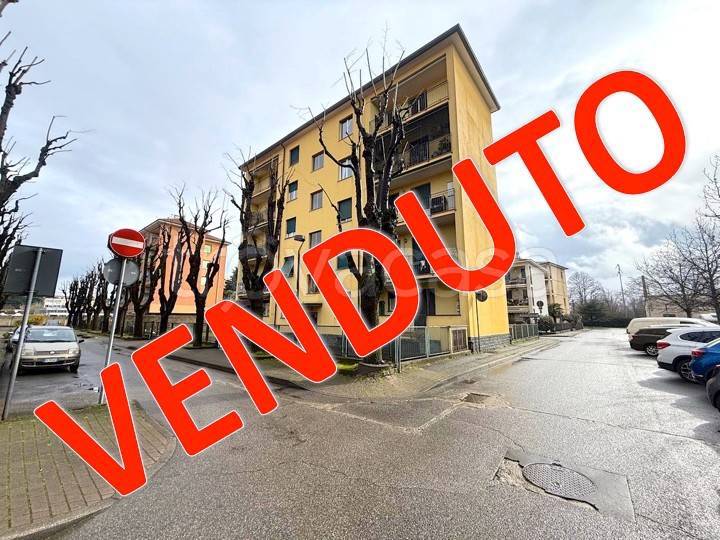 appartamento in vendita a Villasanta in zona La Santa
