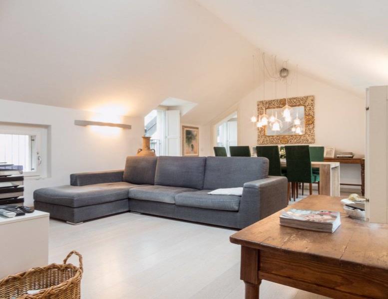 appartamento in vendita a Villasanta in zona La Santa