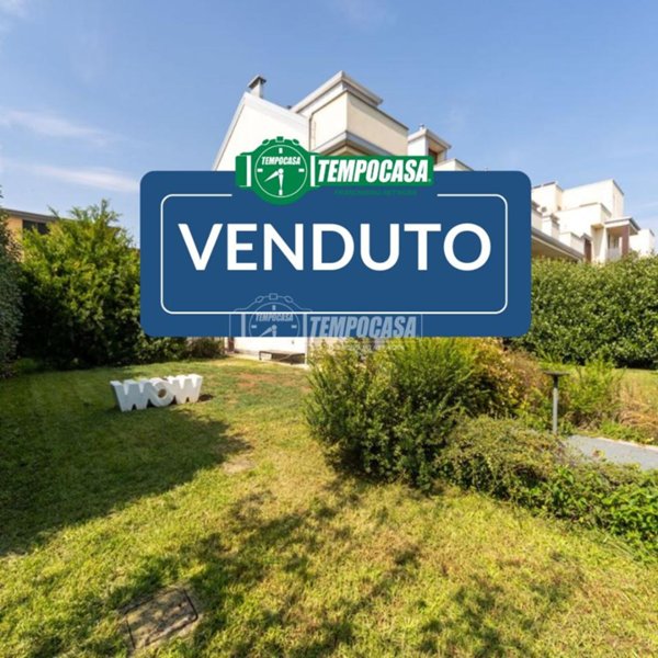 appartamento in vendita a Villasanta in zona San Fiorano