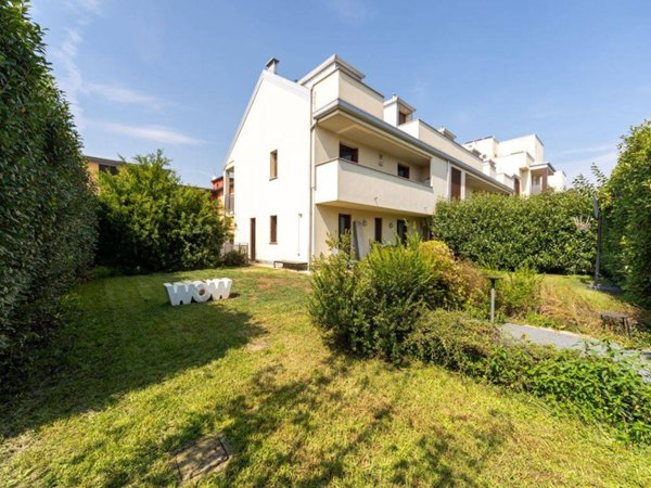 appartamento in vendita a Villasanta in zona San Fiorano