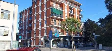 appartamento in vendita a Villasanta