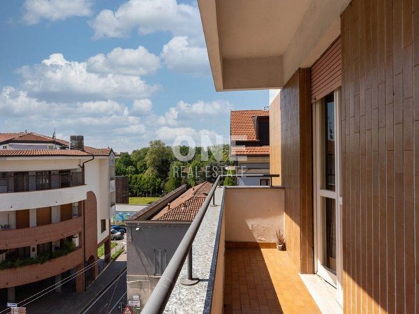 appartamento in vendita a Villasanta in zona La Santa