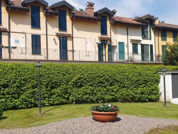 appartamento in vendita a Villasanta
