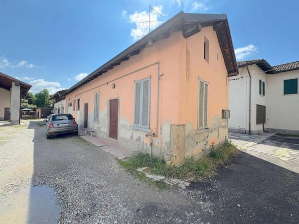 casa indipendente in vendita a Villasanta