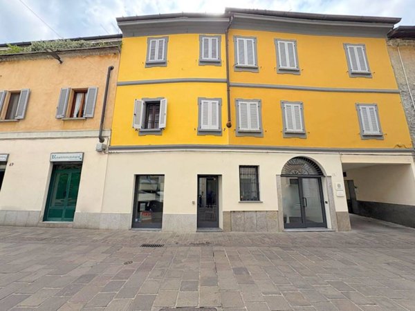 appartamento in vendita a Villasanta in zona La Santa