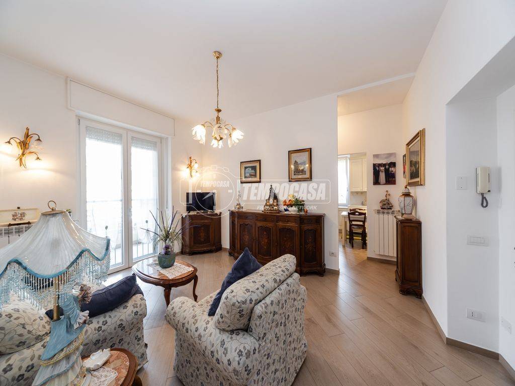 appartamento in vendita a Villasanta