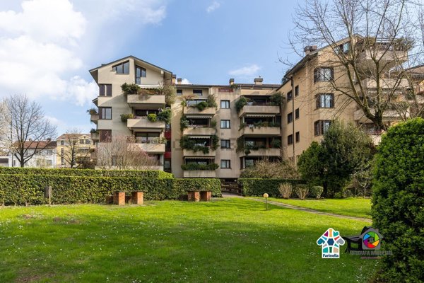 appartamento in vendita a Villasanta