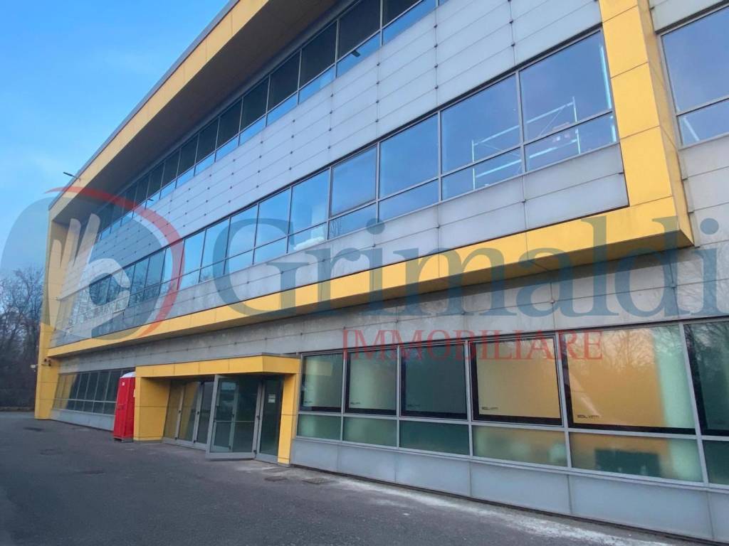 ufficio in vendita a Villasanta