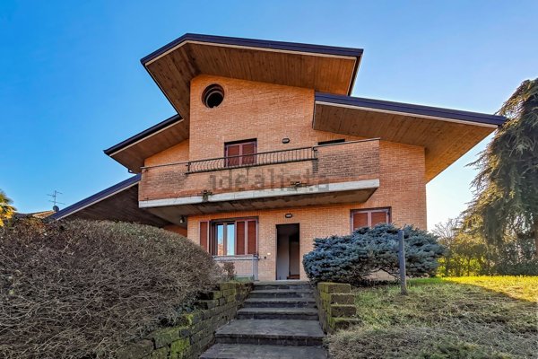 casa indipendente in vendita a Villasanta