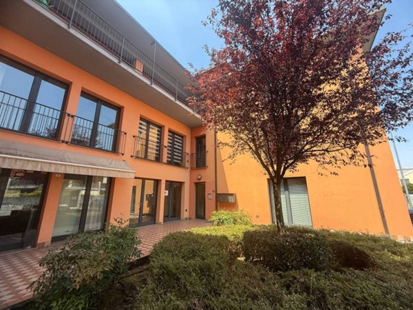 appartamento in vendita a Villasanta in zona La Santa